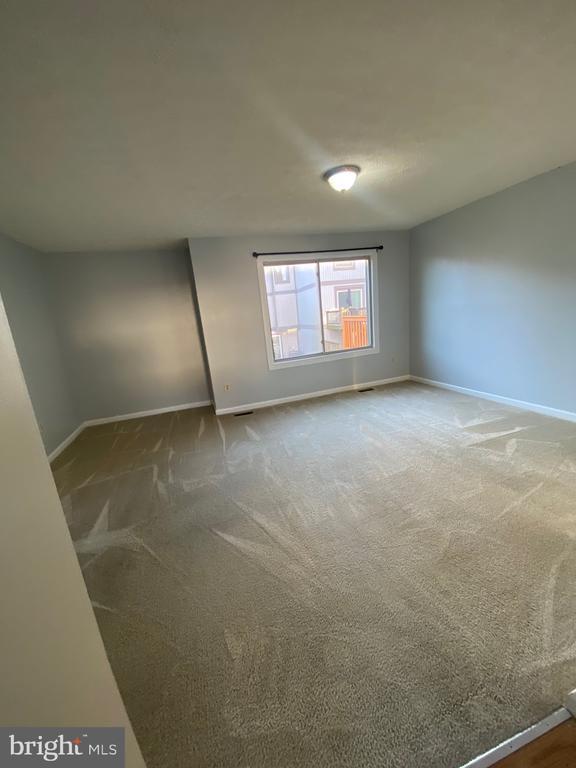 Building Photo - 7 Mooring Ct