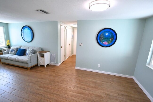 Building Photo - 3839 Star Island Dr