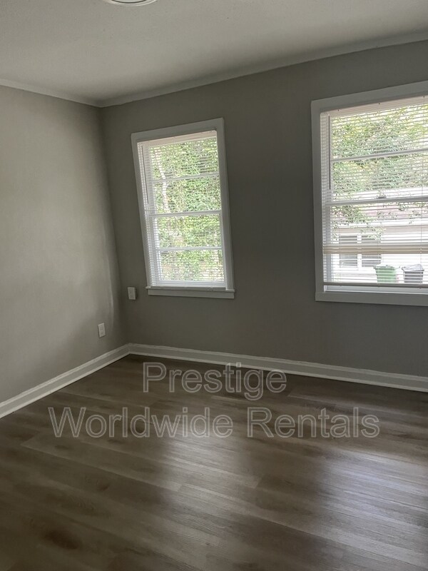 Building Photo - 849 Goodson Dr