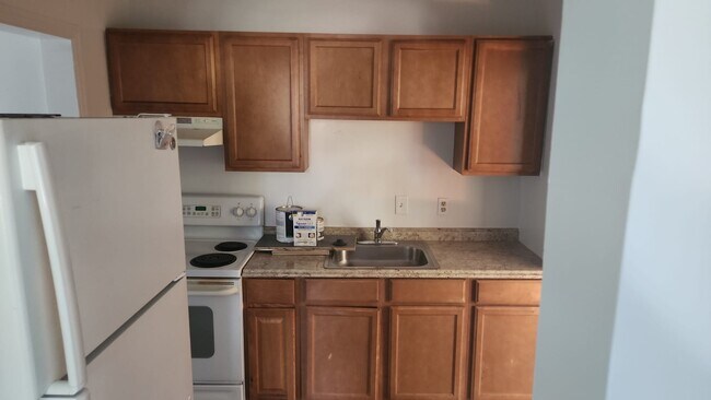 Building Photo - 3806 39th St