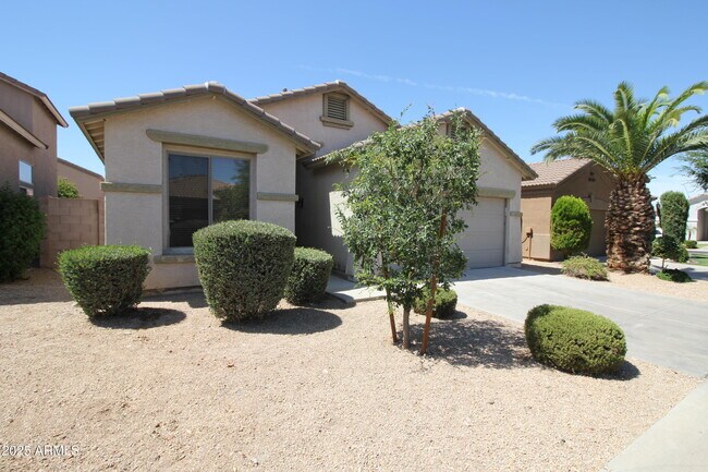 Building Photo - 9053 W Villa Maria Dr