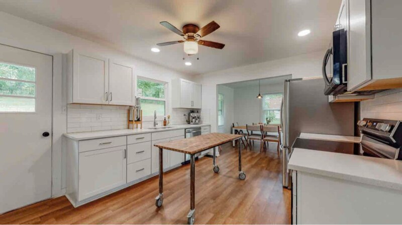 Building Photo - 202 Caldwell Dr
