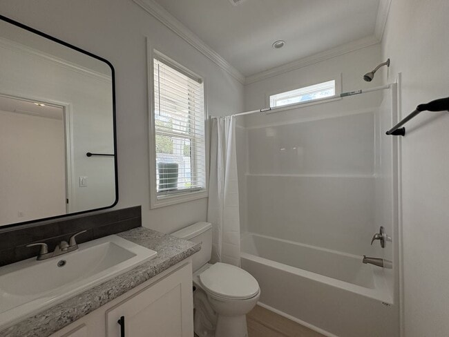 Building Photo - 1643 Voyager Dr