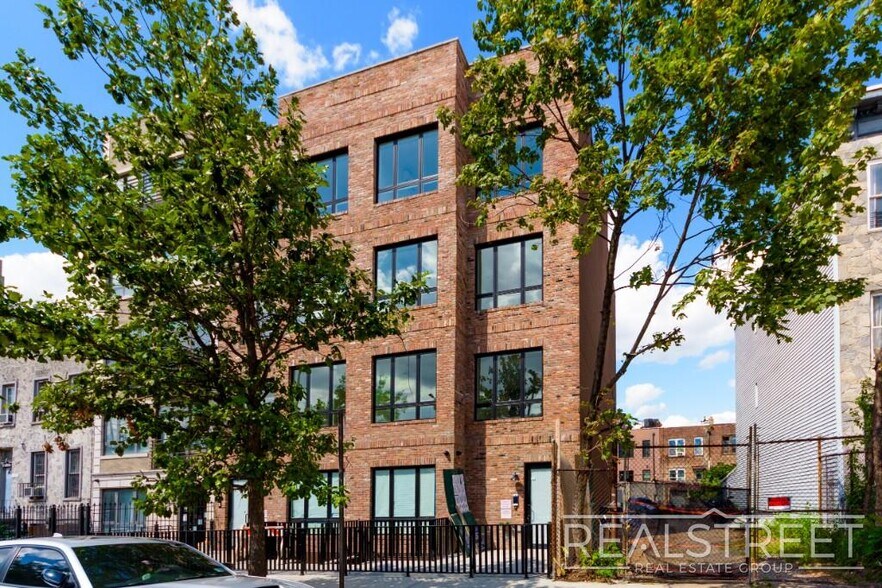 Building Photo - Brand New Residences with Modern Finishes ...