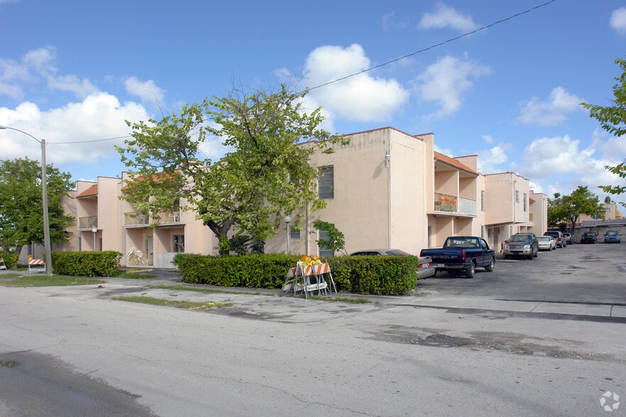 3501 W 11th Ave - West Point Properties