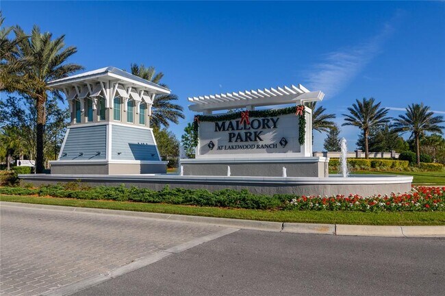 Building Photo - 12203 Seabrook Ave