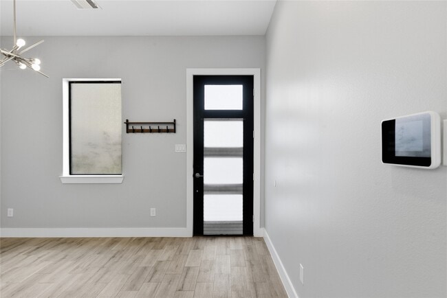 Building Photo - 1709 Cedrocanna Ln