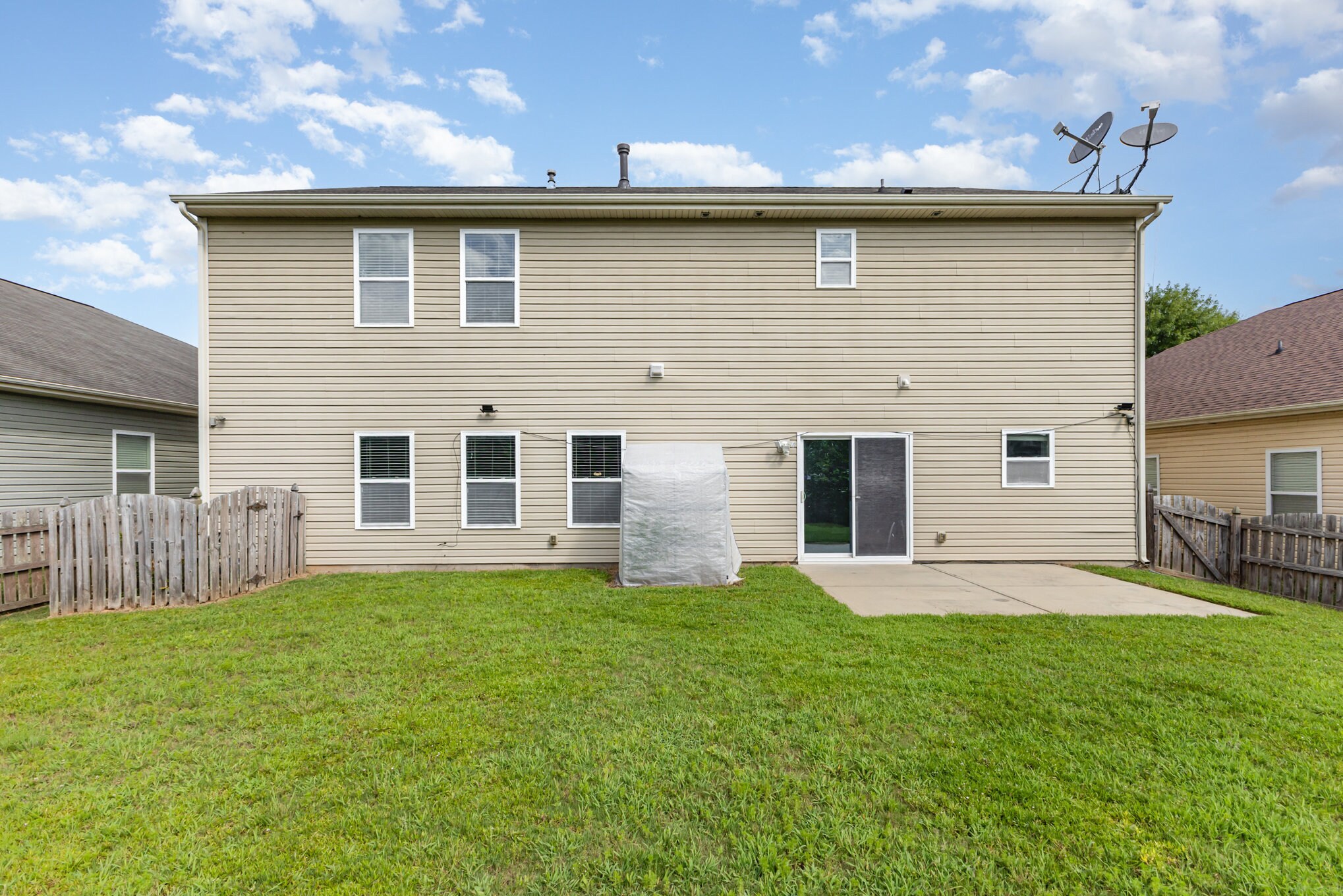 Building Photo - 1505 Yellow Daisy Dr