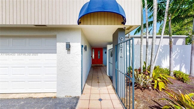 Building Photo - 9614 SW 134th Ct