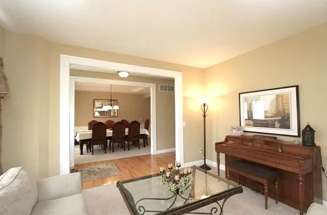 Building Photo - 2645 Westinghouse Dr