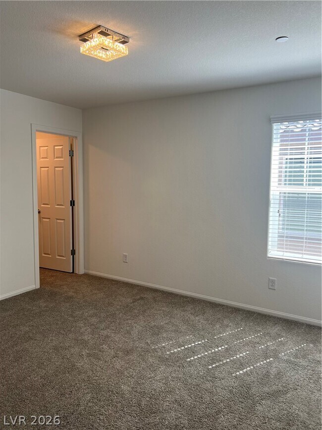 Building Photo - 1972 Majalis Pl