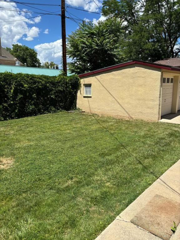 Building Photo - 347 N Washington Ave