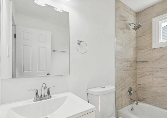 Building Photo - 5522 Lanham Way