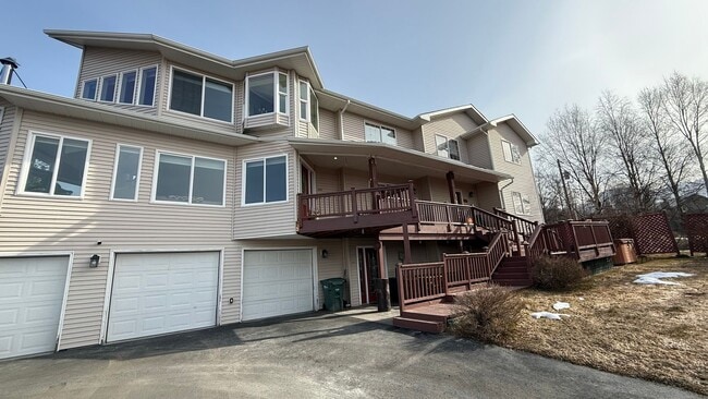 Building Photo - Country living on the Hillside of Anchorage!  (2) Bed, (1) Bath furnished unit!