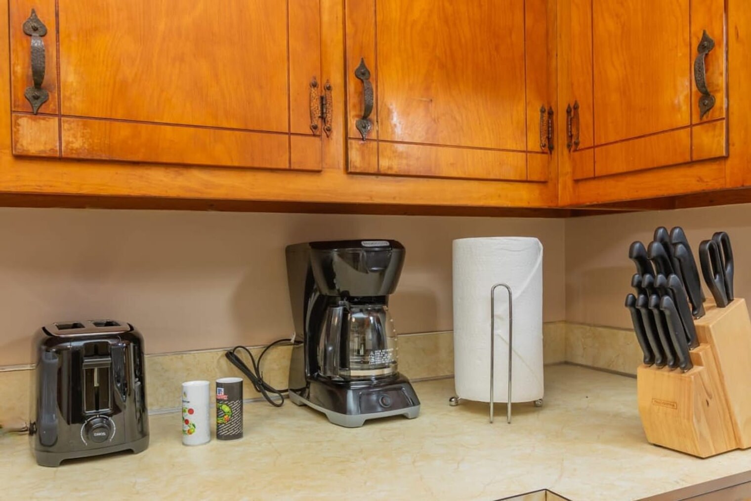 Building Photo - 2118 Skylake Dr