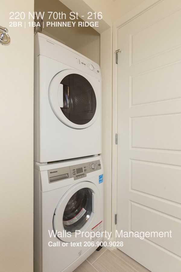 Building Photo - 220 NW 70th St