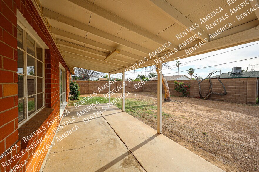 Building Photo - 3432 N 23rd Ave