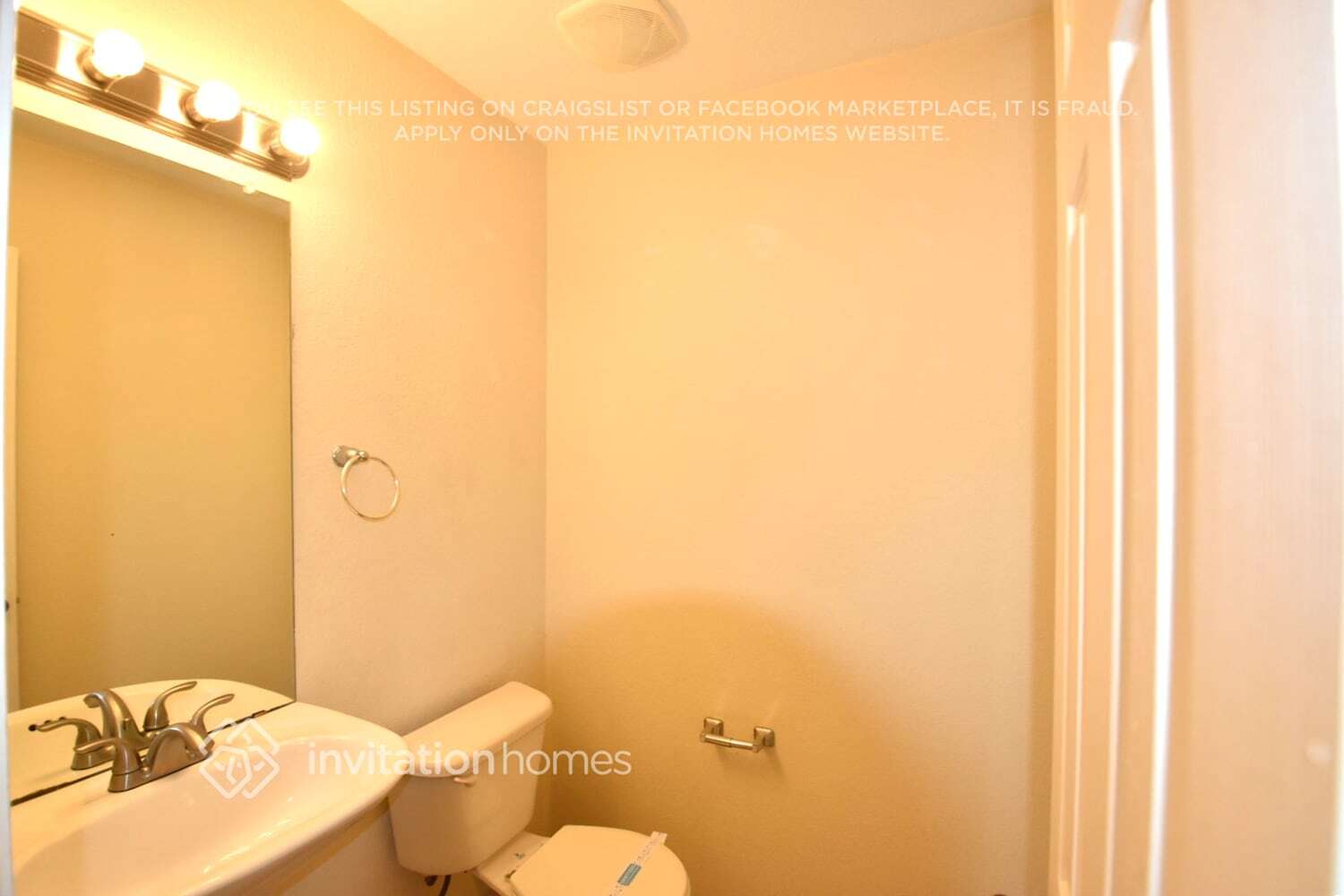 Building Photo - 9944 Osprey Dr