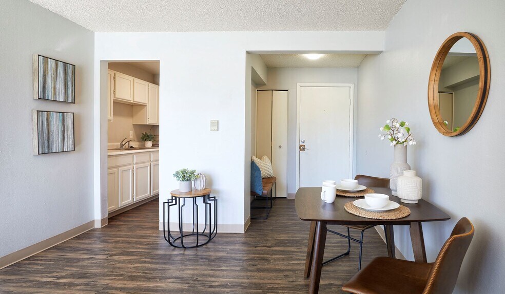 The Dexter Apartments 960 S Dexter St Denver CO 80246 Apartment Finder