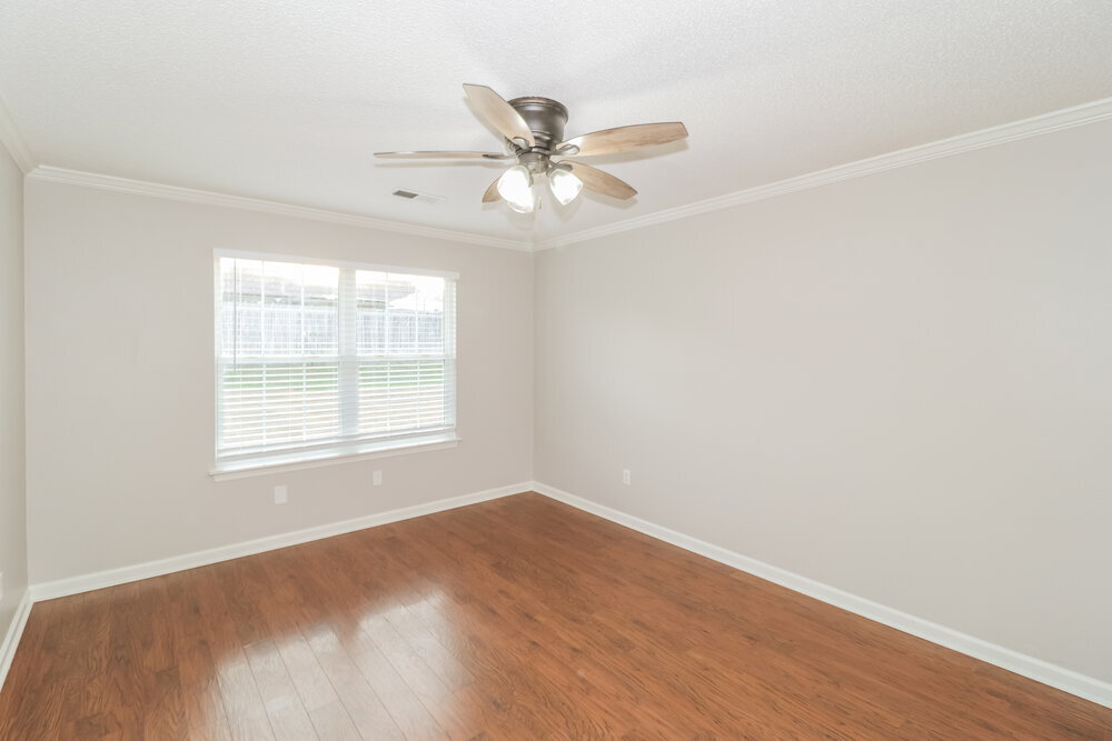 Building Photo - 7427 Fox Creek Dr