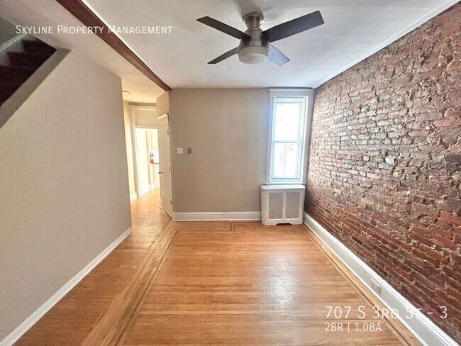 Building Photo - 707 S 3rd St