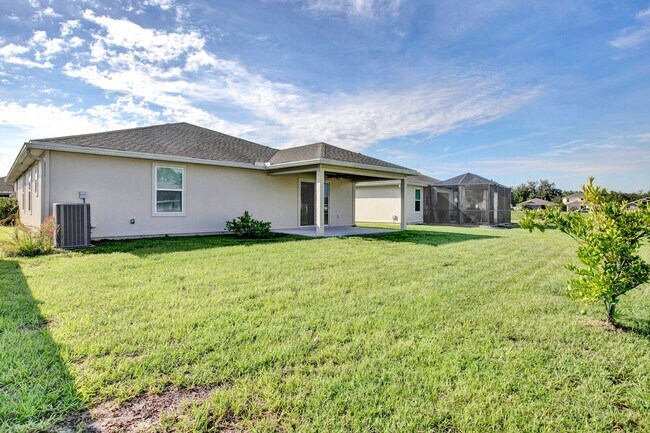 Building Photo - Beautiful 3 bedroom/ 2 bathroom home in Yu...