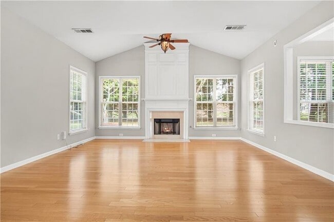 Building Photo - 1085 Blackwood Ct
