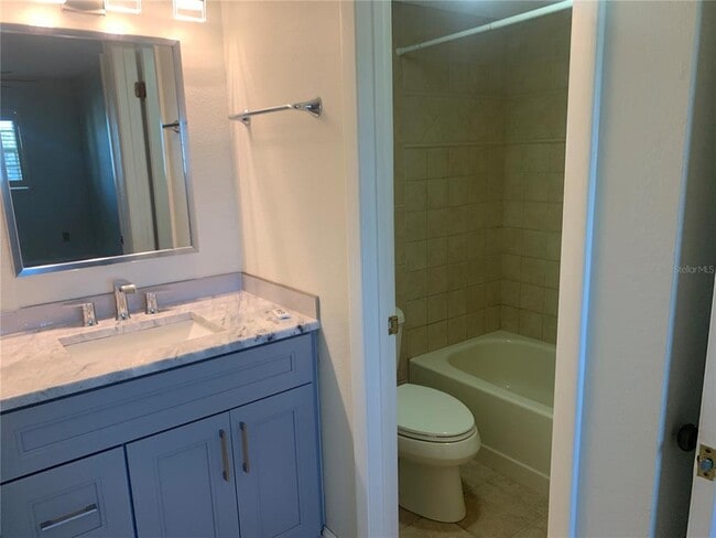 Building Photo - 1125 Pinellas Bayway S