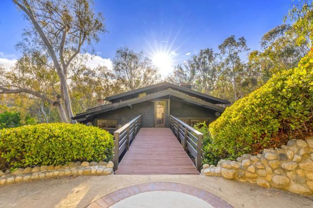 Building Photo - 15779 El Camino Real