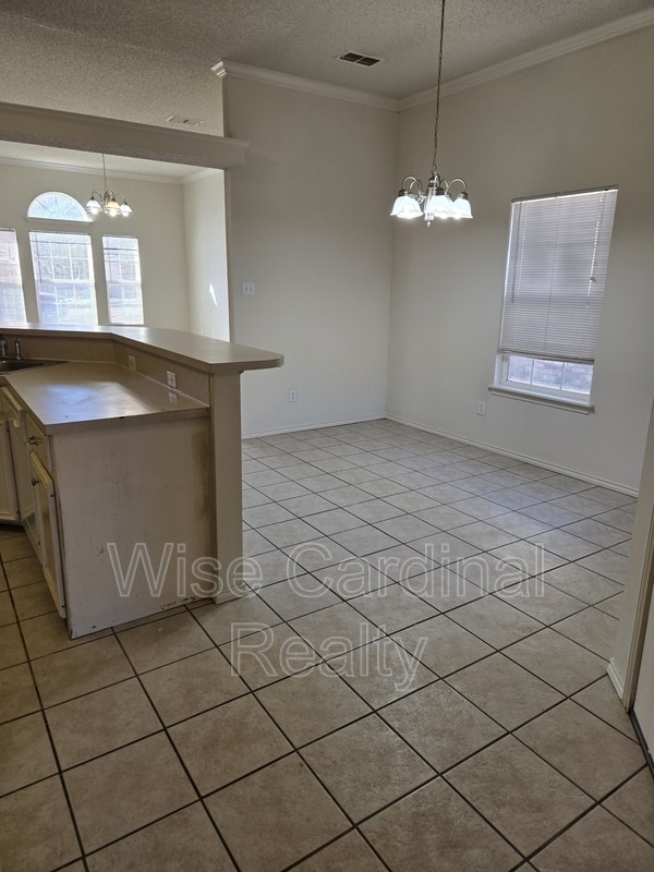 Building Photo - 5121 Albany Ave