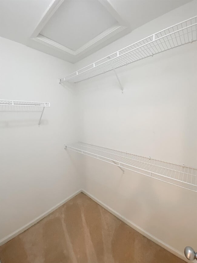 Building Photo - 2221 Reserve Ct