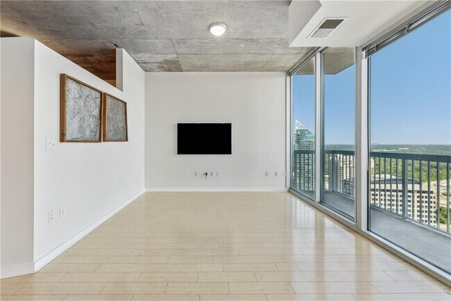 Building Photo - 3324 Peachtree Rd