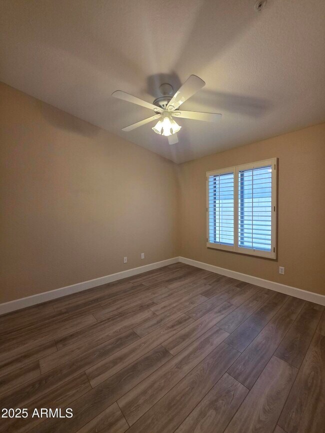 Building Photo - 9705 E Friess Dr