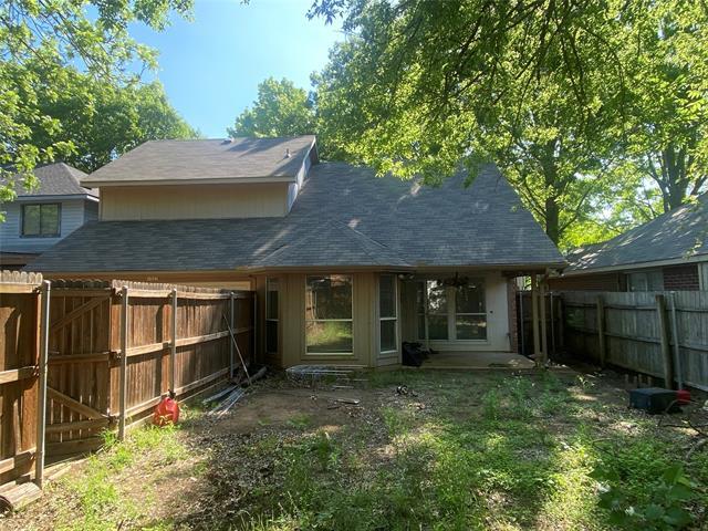 Building Photo - 1000 Hillcrest Dr