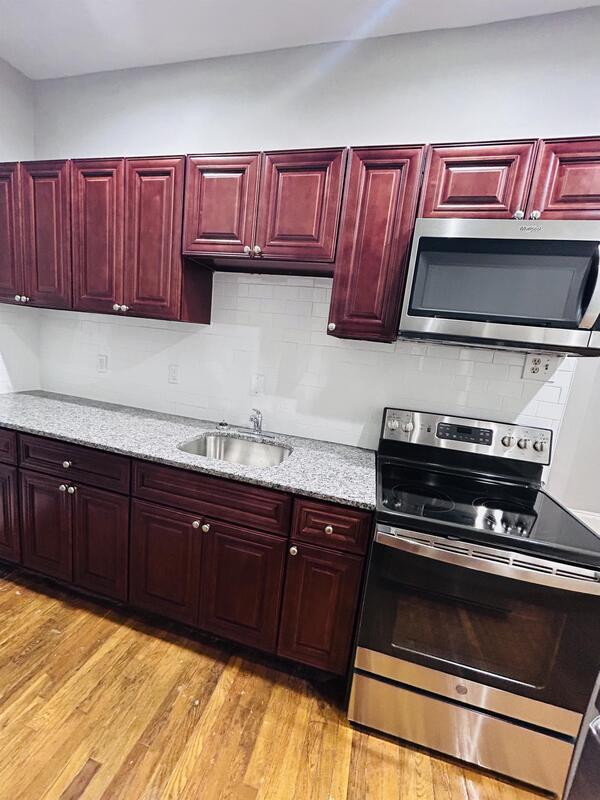 Building Photo - 259 W Baltimore Pike