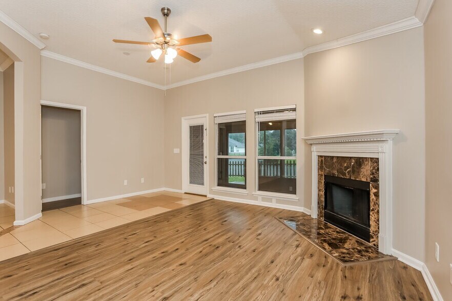 Building Photo - 5046 Cape Elizabeth Ct W