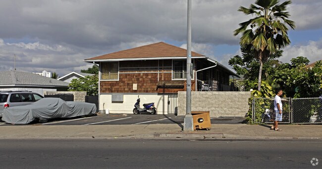 Building Photo - 3134 Monsarrat Ave