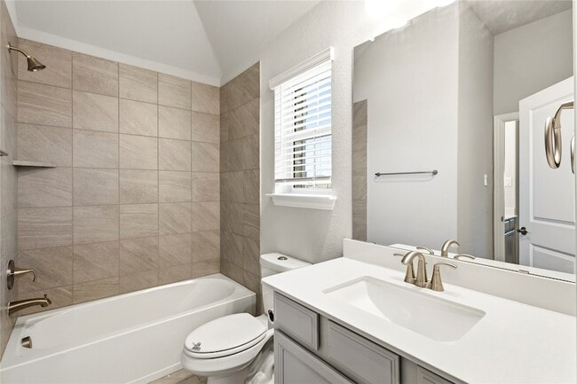 Building Photo - 2213 Cherrybark Trl