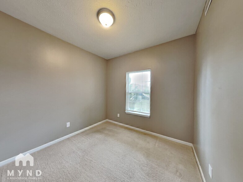 Building Photo - 15154 Unbridled Ln