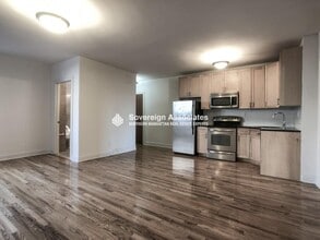 Building Photo - 700 Fort Washington Ave