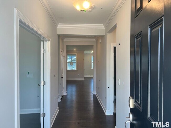 Building Photo - 365 Natsam Wds Wy