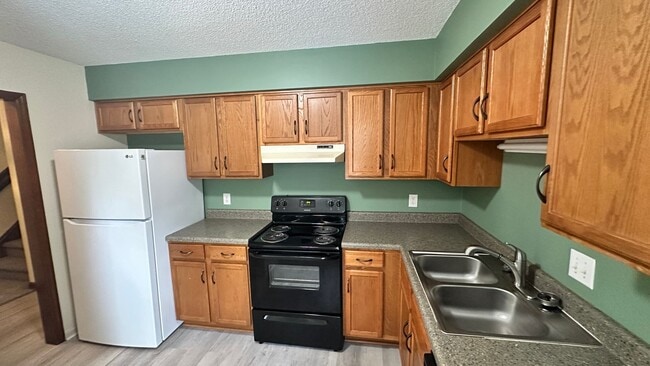 Building Photo - 4705 Fargo Ct