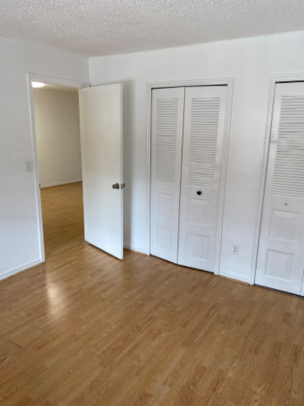 Building Photo - 3073 Sir Hamilton Cir