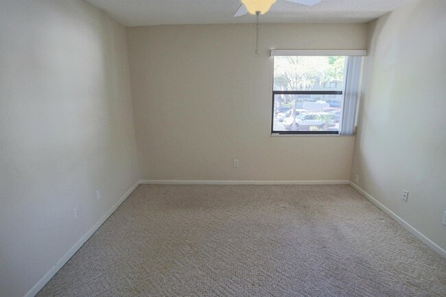 Building Photo - 40 Andalusia Ct