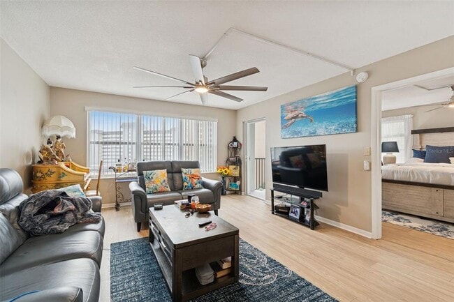 Building Photo - 5220 Brittany Dr S