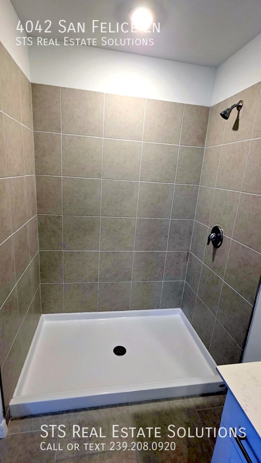 Building Photo - 4042 San Felice Ln