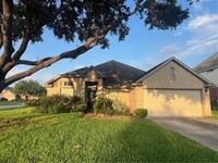 Building Photo - 11523 Glen Lake Dr