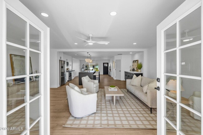 Building Photo - 7415 E Holly St