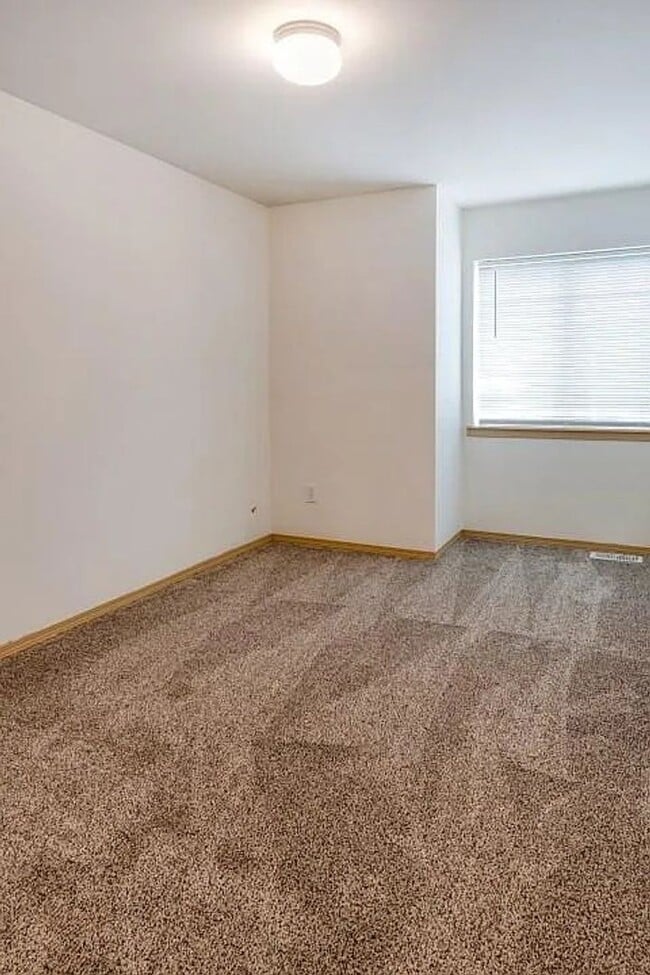 Building Photo - 4Bd/3Bd Bothell House