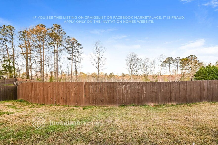 Building Photo - 3460 Kentwater Dr